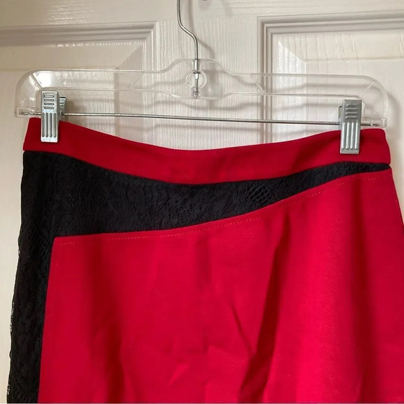 MAGASCHONI Red and Black Lace Pencil Skirt Women's Size 6 - Picture 3 of 5